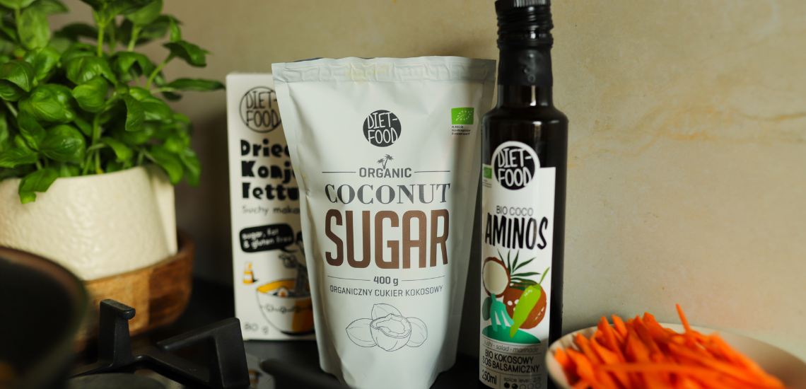 Pad Thai with Chicken and Konjac Noodles