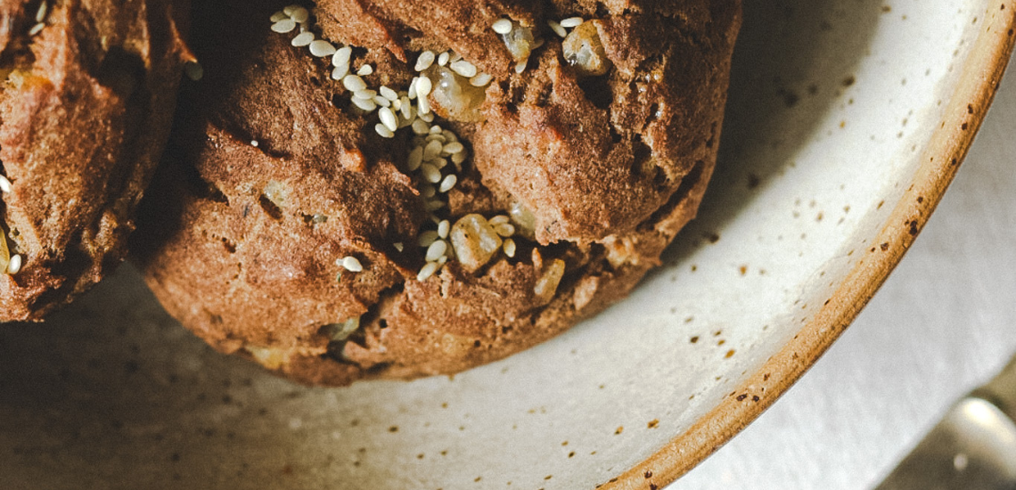 Bezglutenowe bułki z siemieniem lnianym i mąką łubinową
